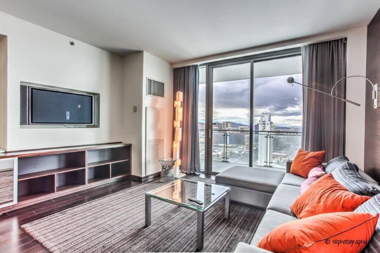 Strip View - Luxurious At Palms Place Hébergement de vacances Las Vegas